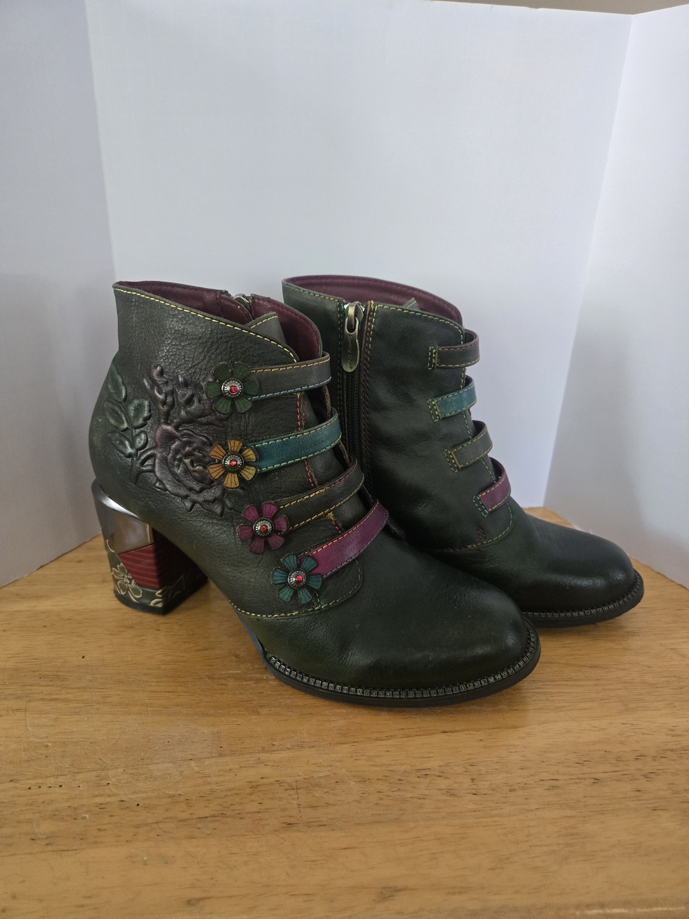 Women's Dark Green Floral Embellished Ankle Boots